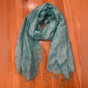 NWT Lightweight Aqua Scarf from India